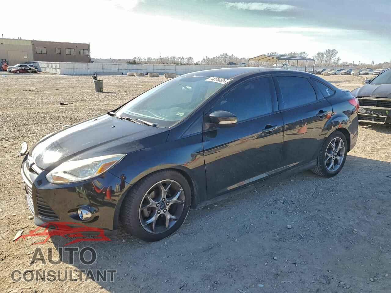 FORD FOCUS 2014 - 1FADP3F27EL258390