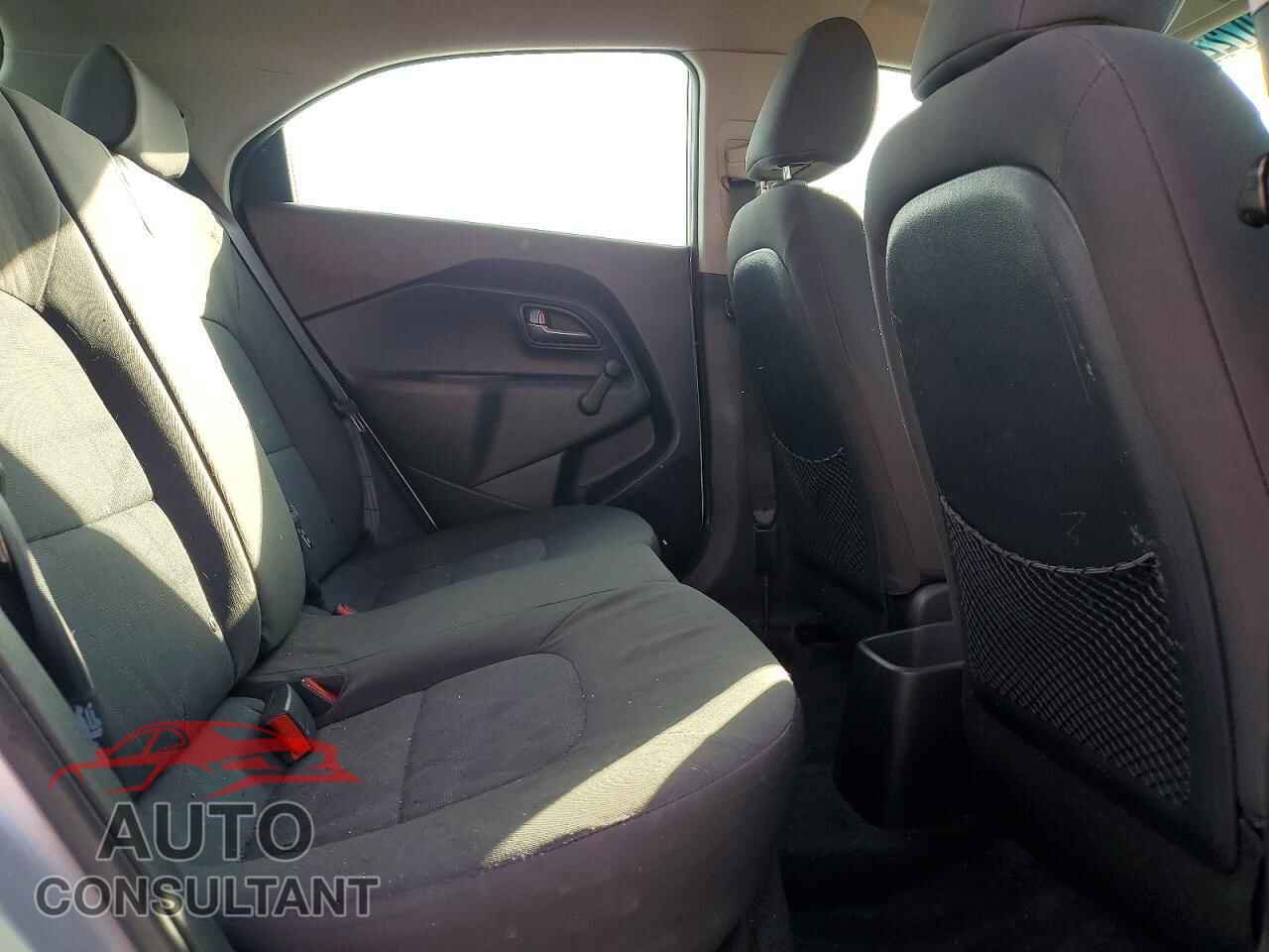 KIA RIO 2013 - KNADM5A35D6156174