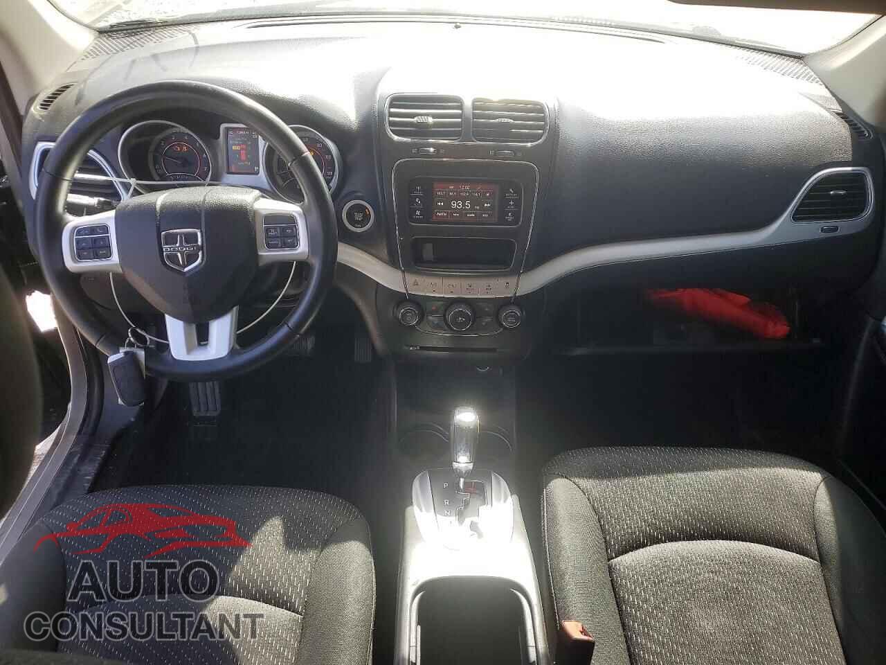 DODGE JOURNEY 2018 - 3C4PDCABXJT526841