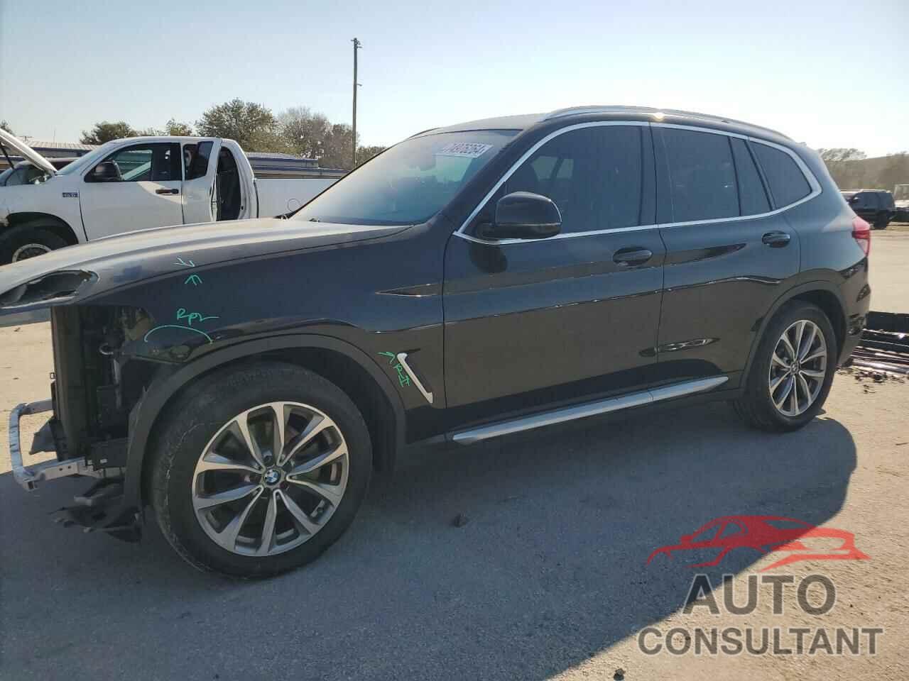 BMW X3 2019 - 5UXTR9C53KLP82843