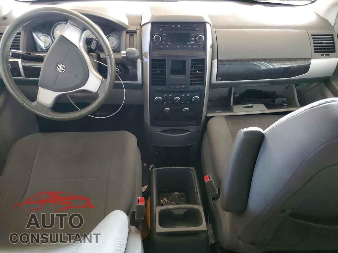 DODGE CARAVAN 2010 - 2D4RN5D17AR323366