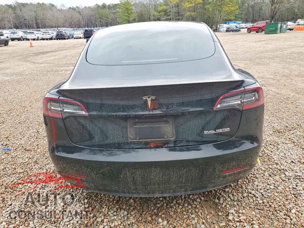 TESLA MODEL 3 2021 - 5YJ3E1EC9MF992377