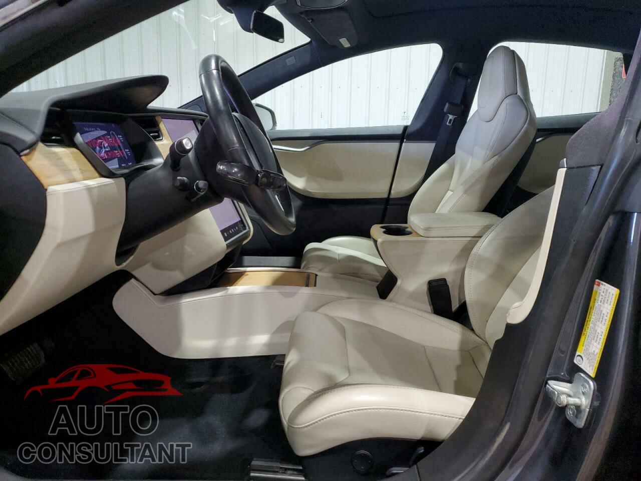 TESLA MODEL S 2020 - 5YJSA1E25LF360702