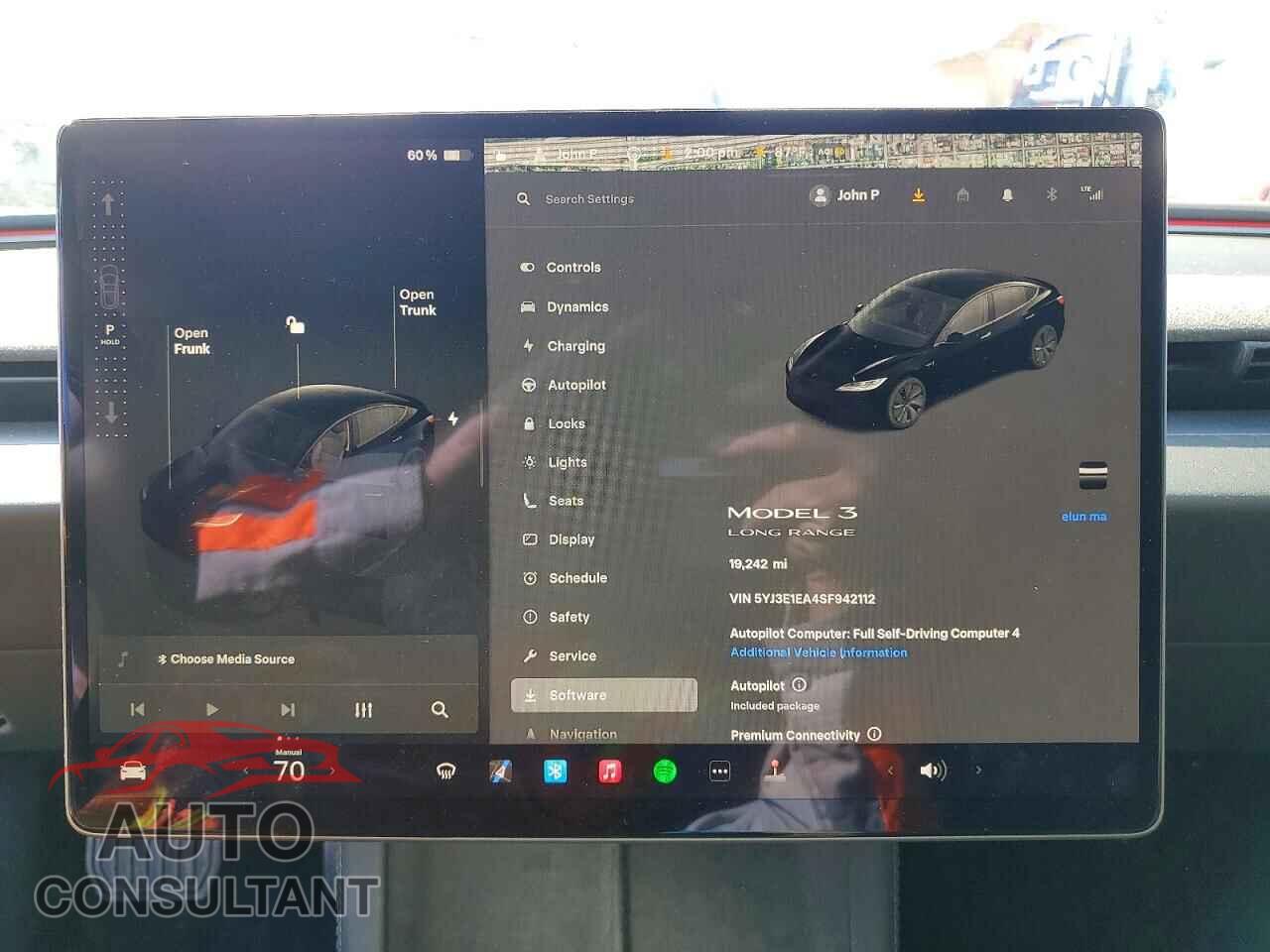 TESLA MODEL 3 2025 - 5YJ3E1EA4SF942112