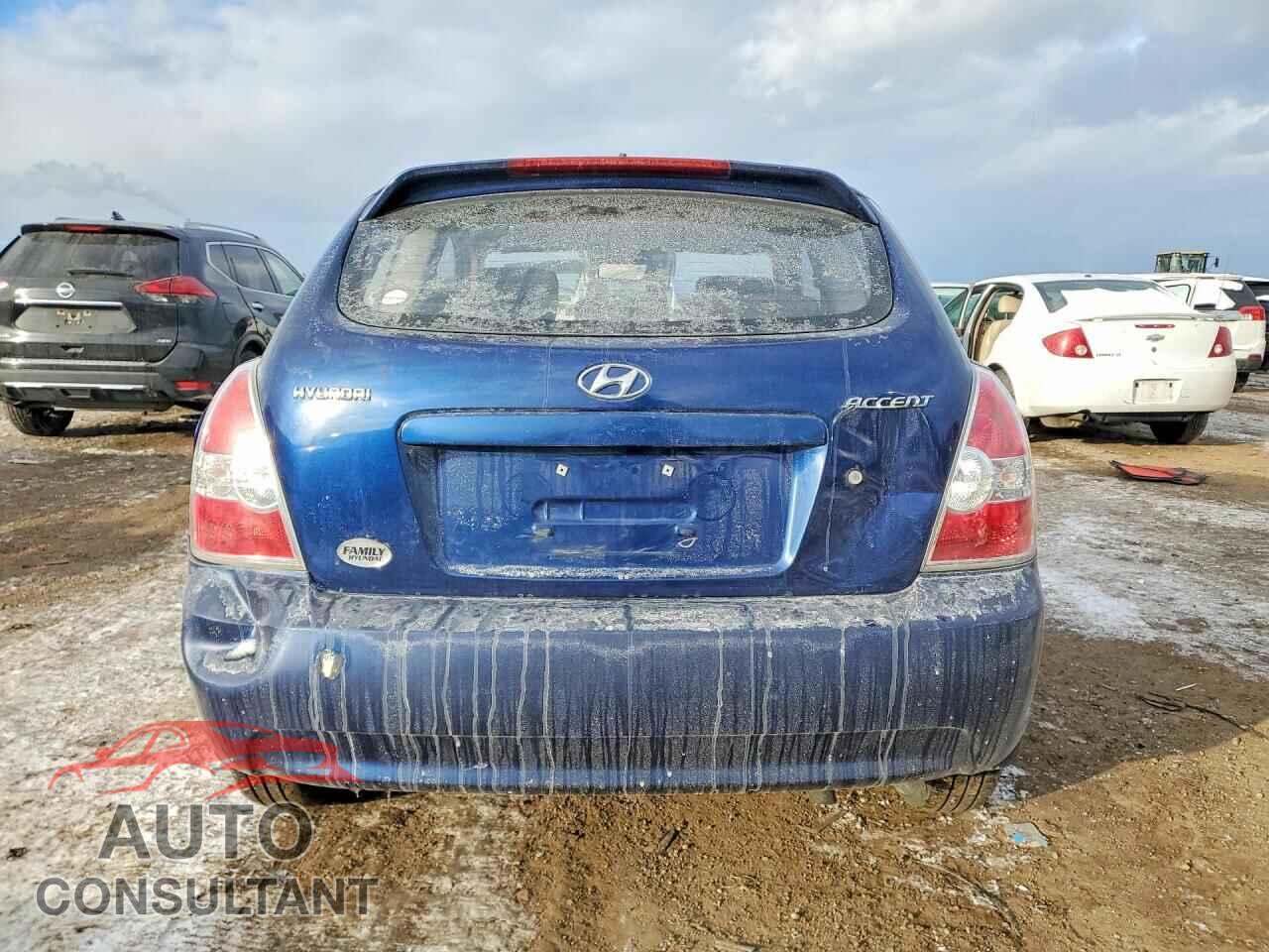 HYUNDAI ACCENT 2009 - KMHCM36C29U124566
