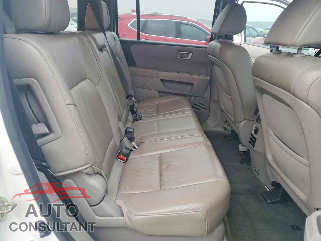 HONDA PILOT 2014 - 5FNYF4H66EB024751