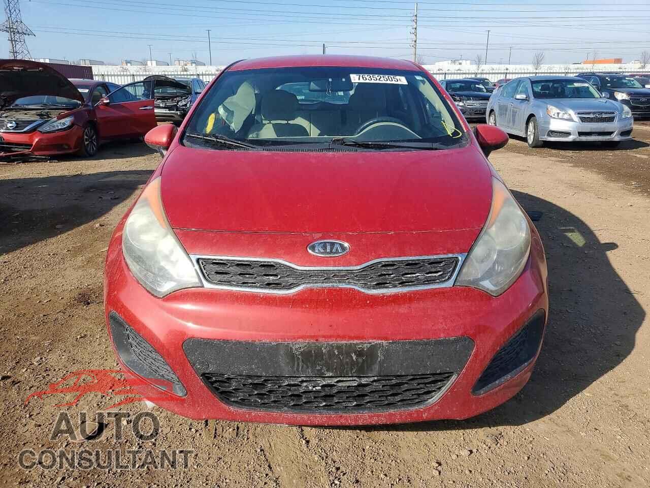 KIA RIO 2013 - KNADN5A37D6121214