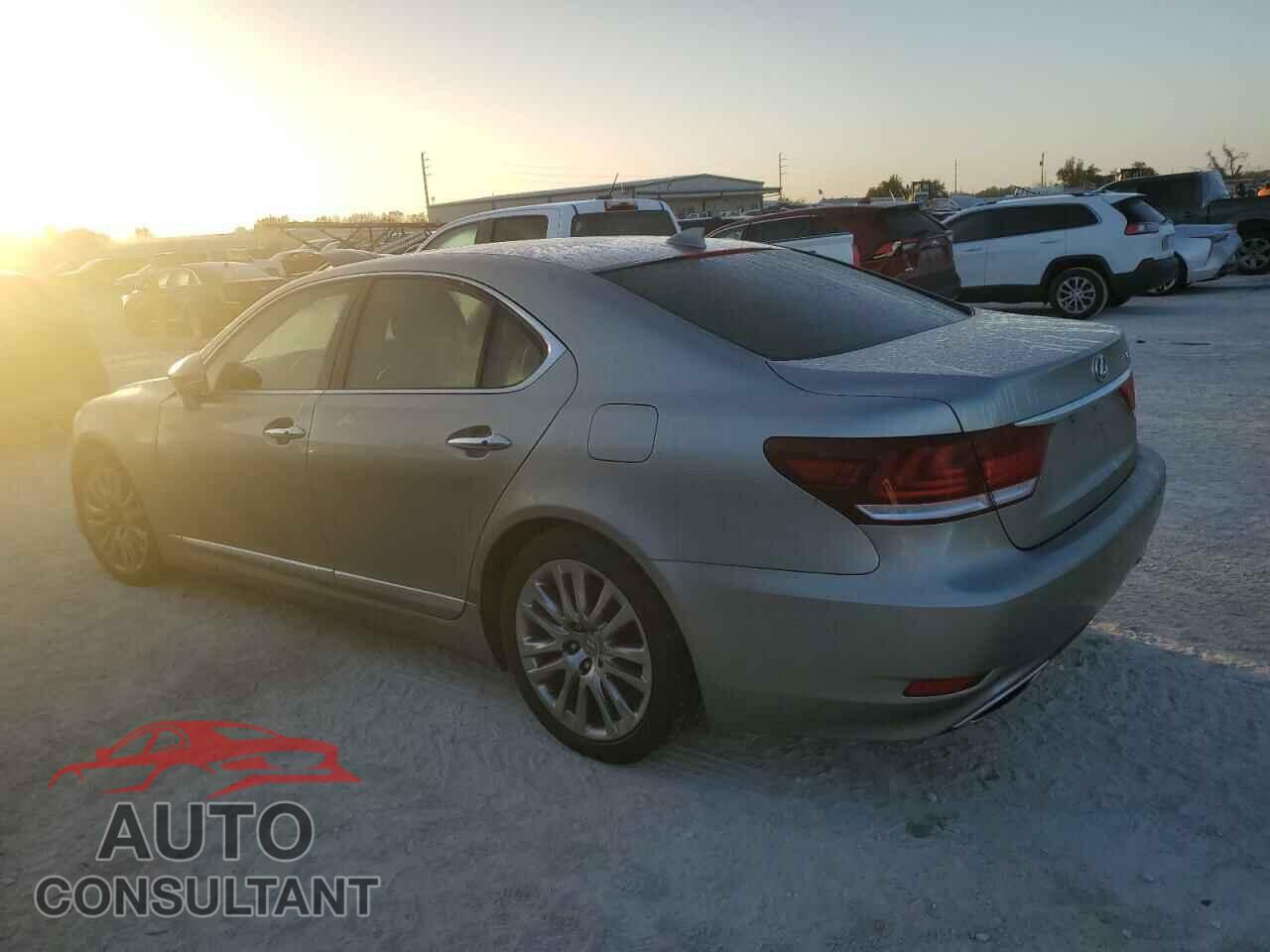 LEXUS LS460 2017 - JTHBL5EF5H5144909