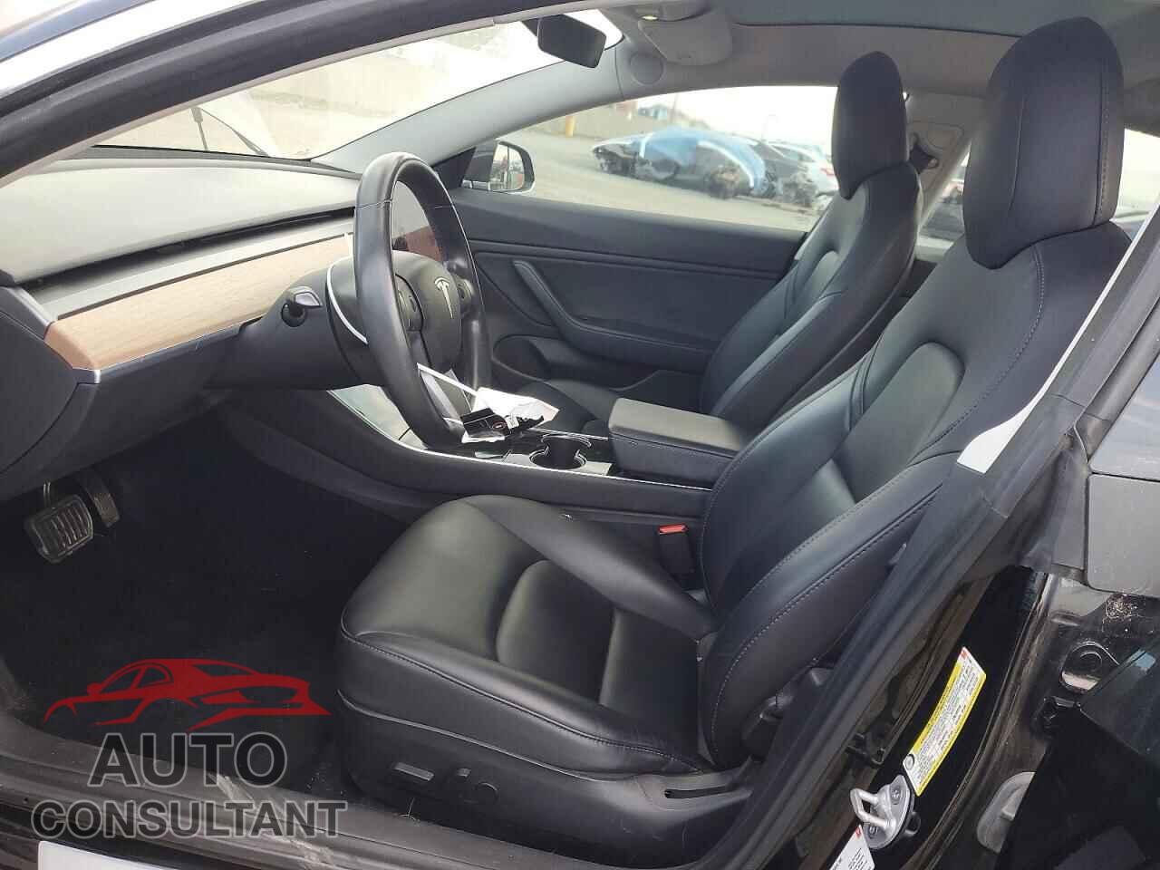 TESLA MODEL 3 2018 - 5YJ3E1EA7JF171840