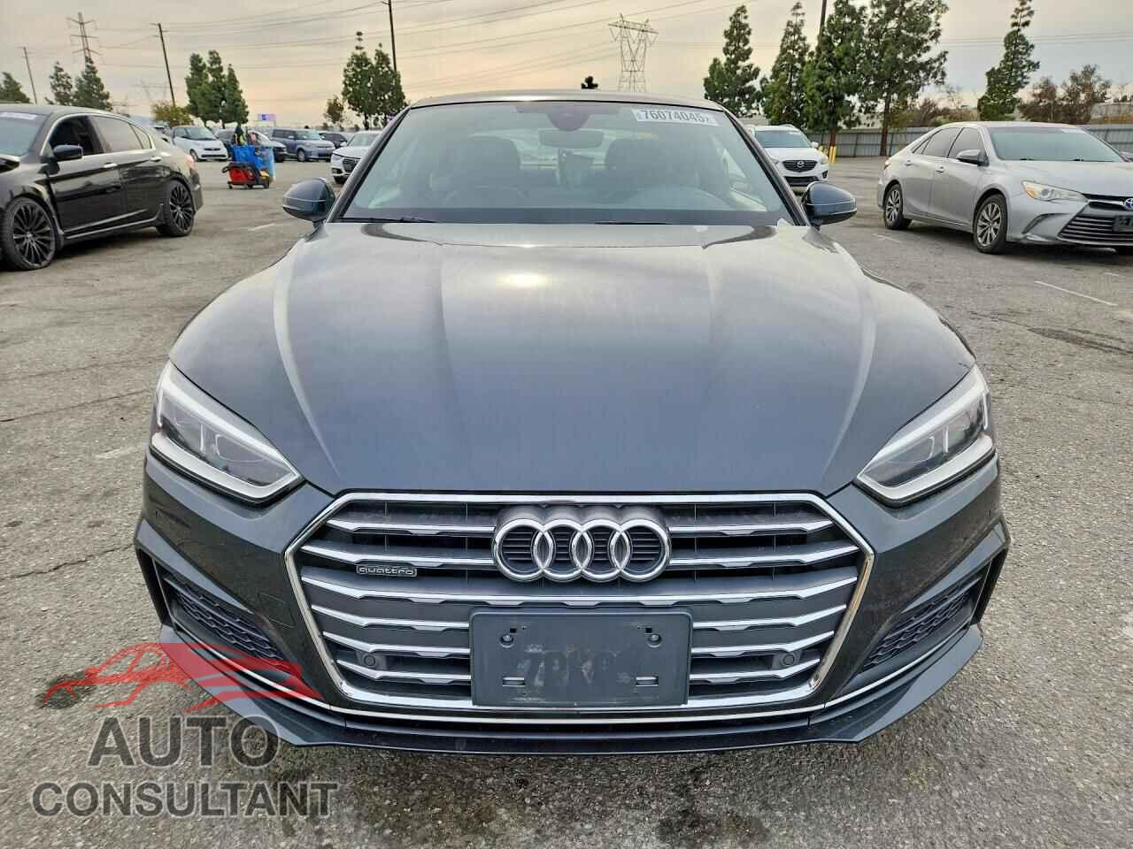 AUDI A5 2018 - WAUTNAF56JA010970