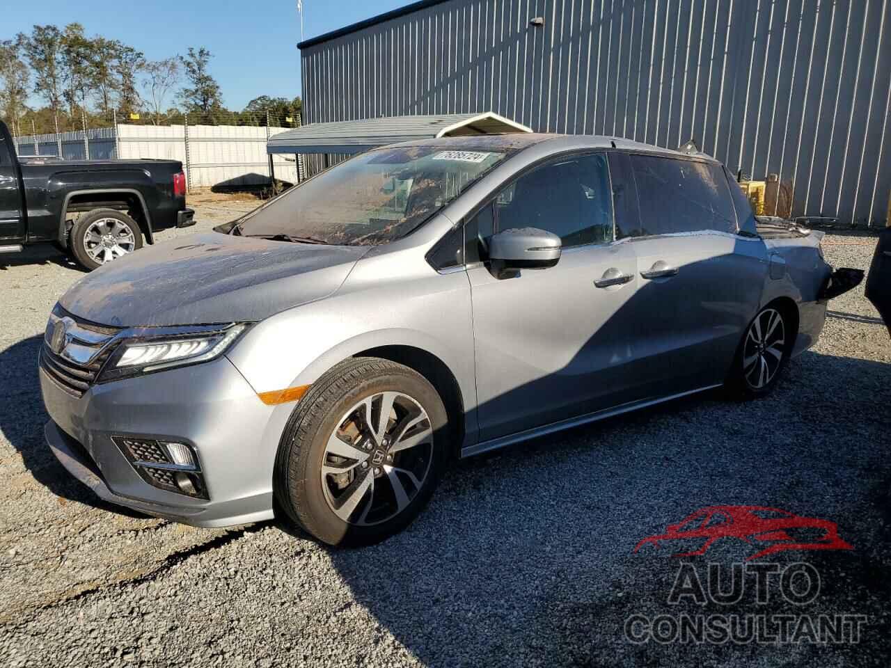 HONDA ODYSSEY 2018 - 5FNRL6H99JB000103