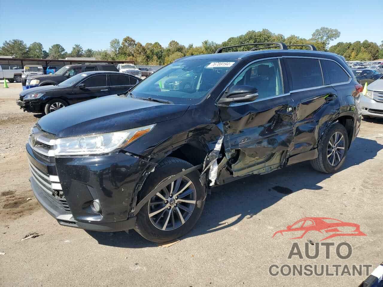 TOYOTA HIGHLANDER 2018 - 5TDKZRFH0JS538695