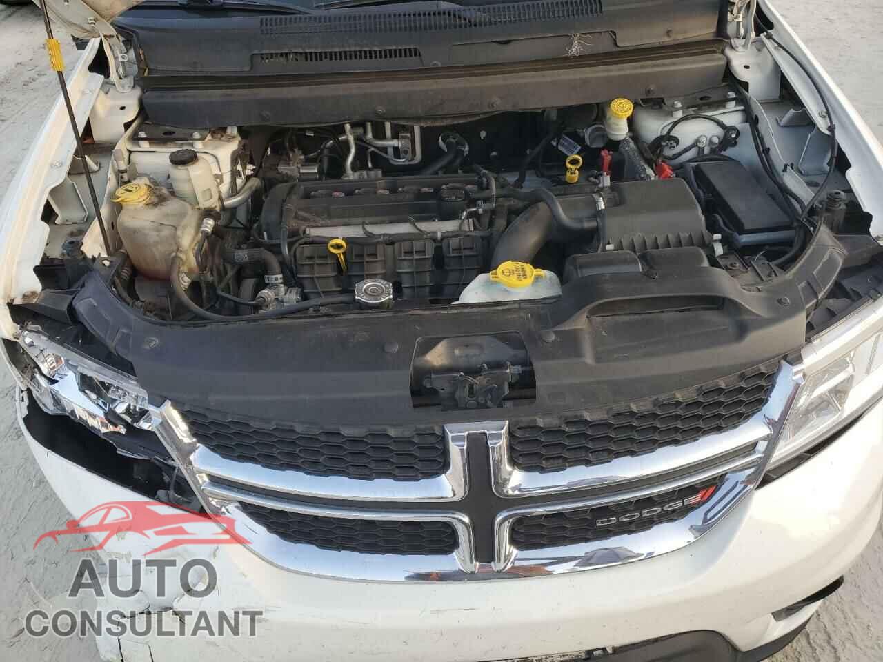 DODGE JOURNEY 2017 - 3C4PDCBB1HT590145