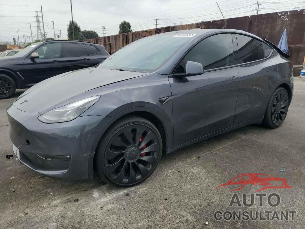 TESLA MODEL Y 2022 - 7SAYGDEF1NF491810