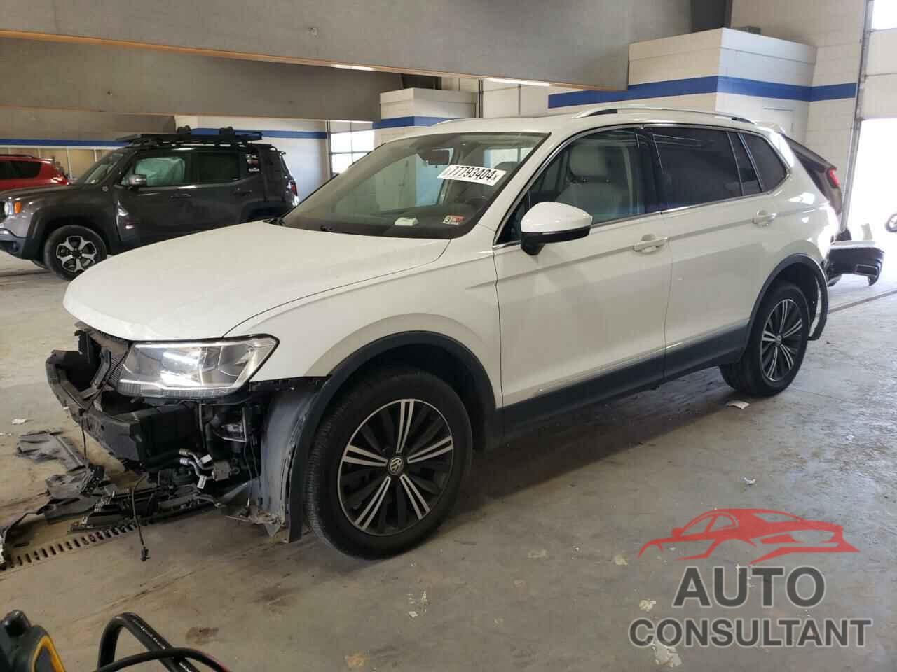 VOLKSWAGEN TIGUAN 2018 - 3VV2B7AX5JM191390