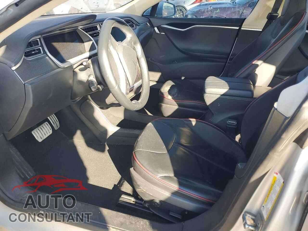 TESLA MODEL S 2013 - 5YJSA1CP6DFP25808