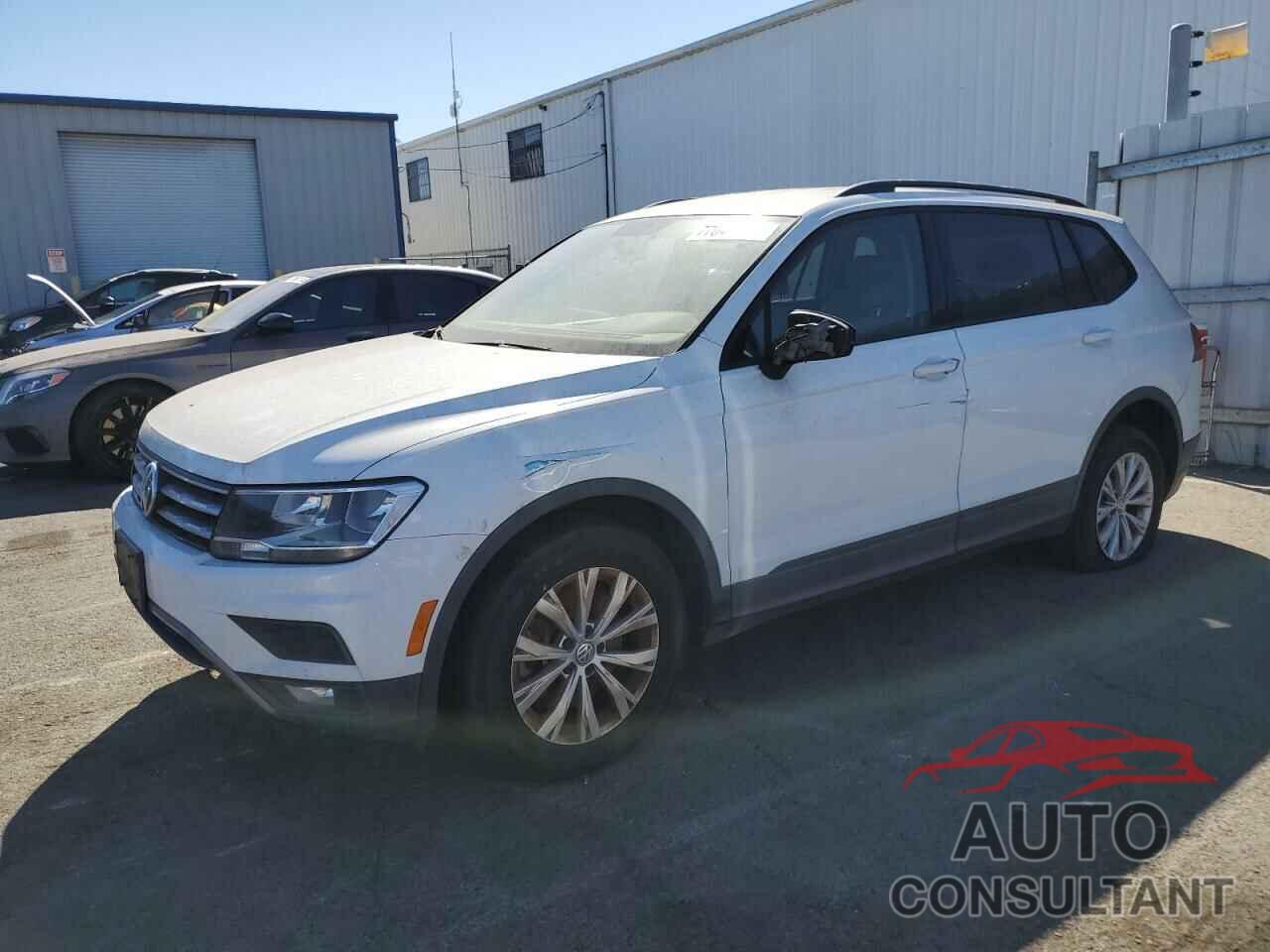 VOLKSWAGEN TIGUAN 2018 - 3VV1B7AX9JM025594