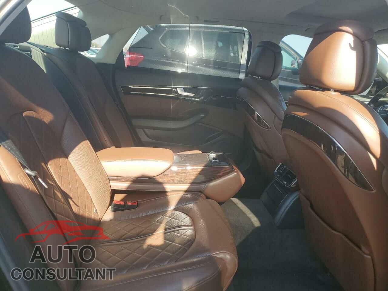 AUDI A8 2014 - WAUR2AFD0EN006423