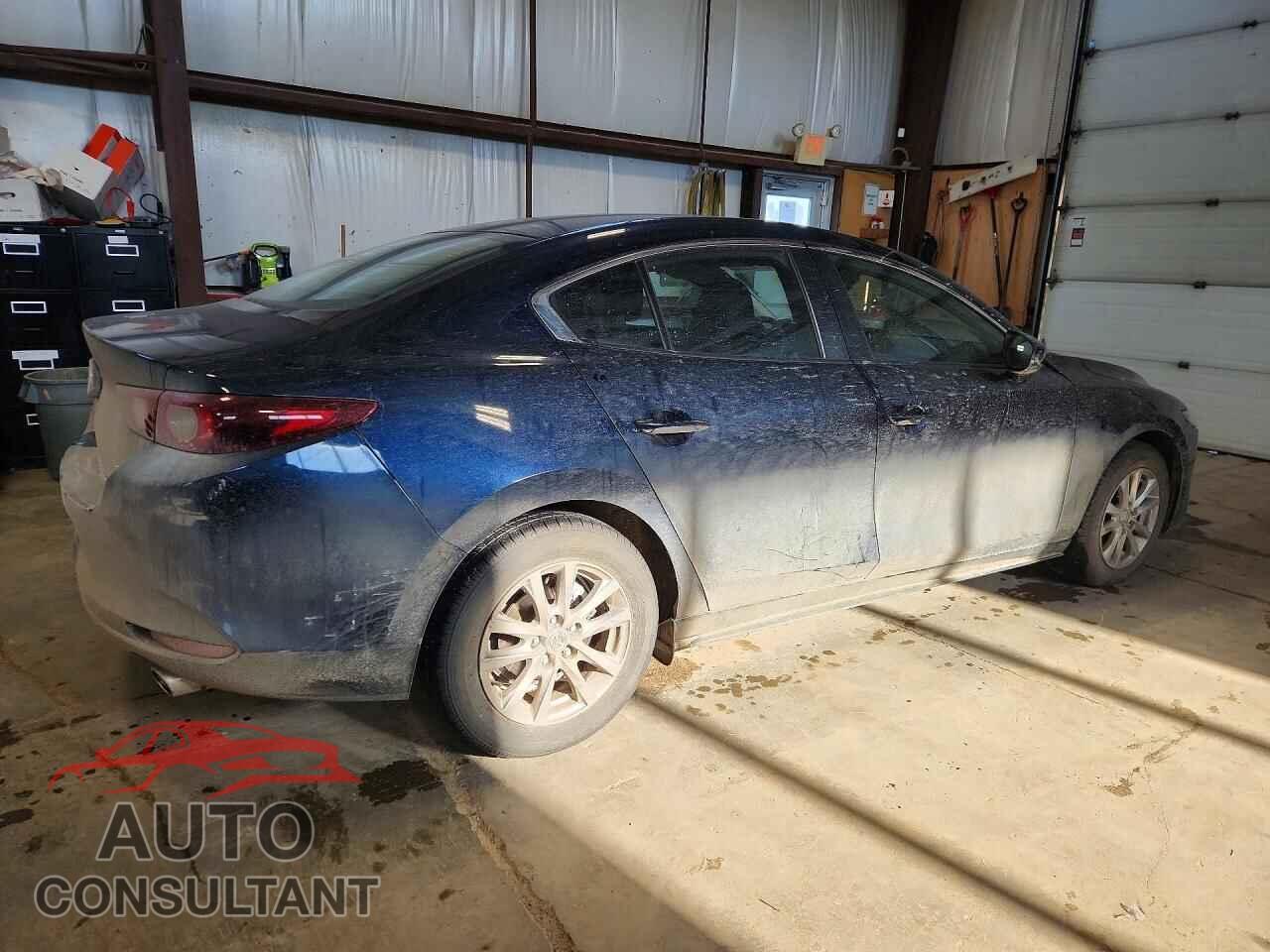 MAZDA 3 SELECT S 2025 - JM1BPABM8S1782362