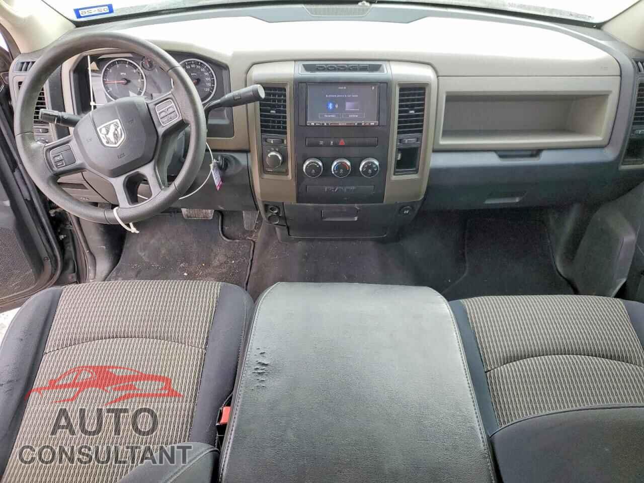 DODGE RAM 1500 2012 - 1C6RD7KT8CS167573