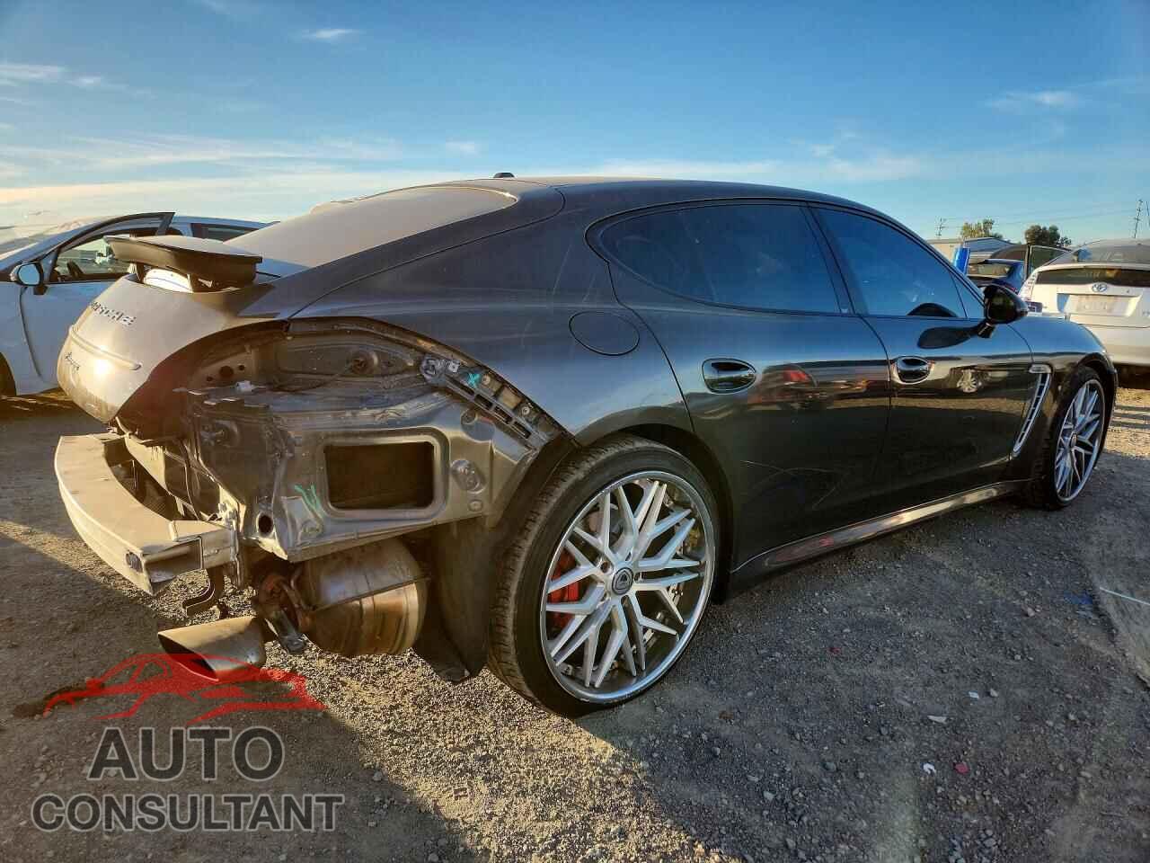 PORSCHE PANAMERA 2013 - WP0AA2A76DL015597