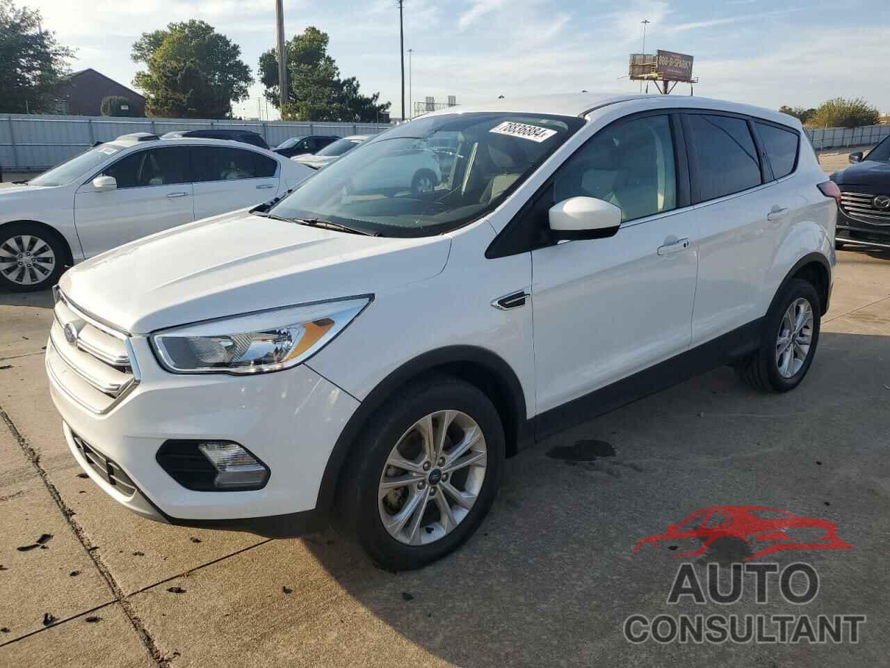 FORD ESCAPE 2019 - 1FMCU0GD2KUC04199