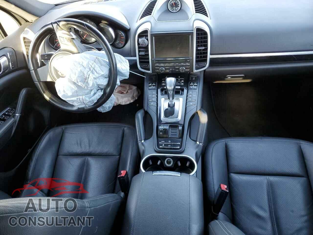 PORSCHE CAYENNE 2012 - WP1AA2A26CLA10272