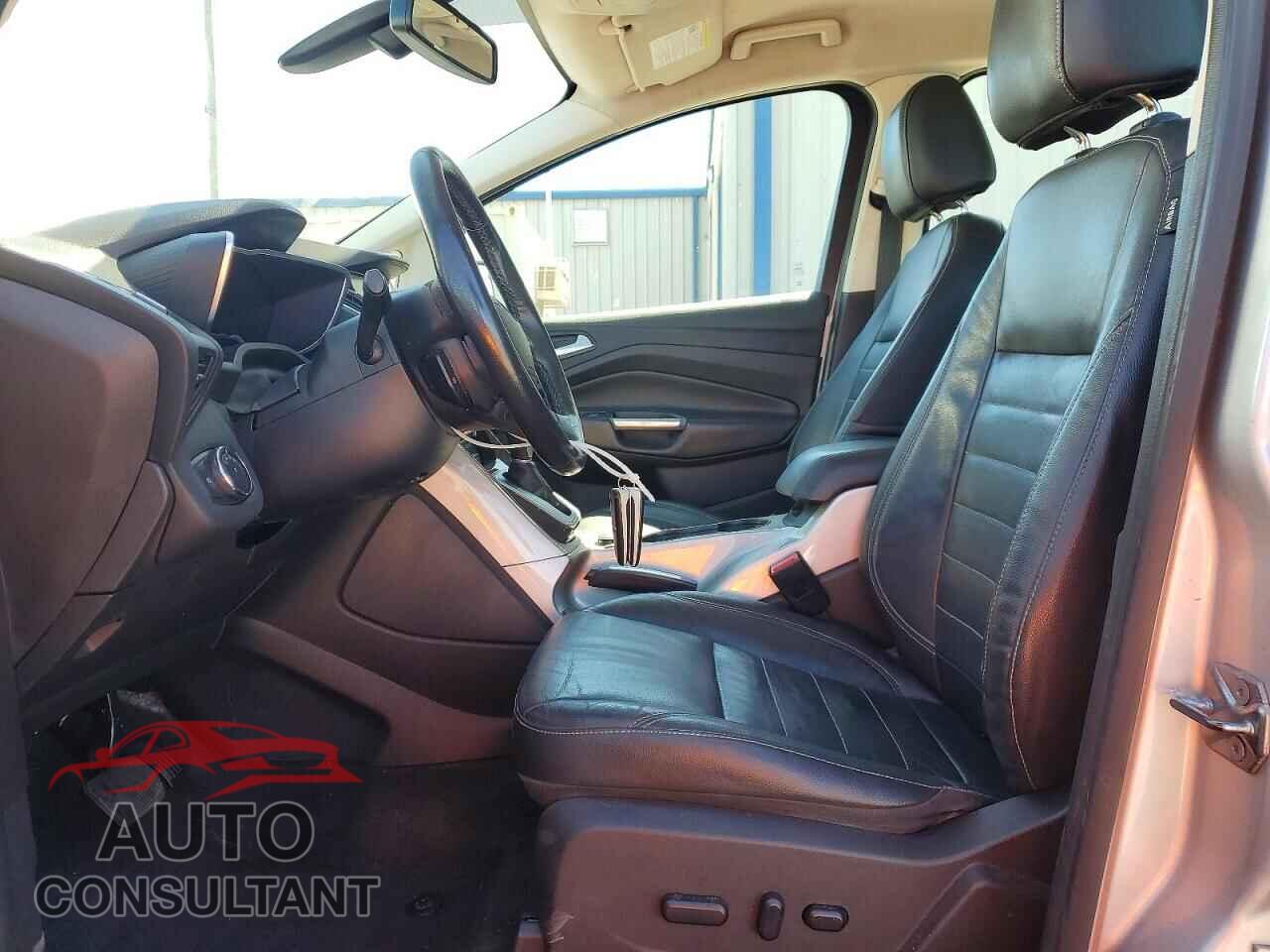 FORD C-MAX 2014 - 1FADP5CU0EL516783