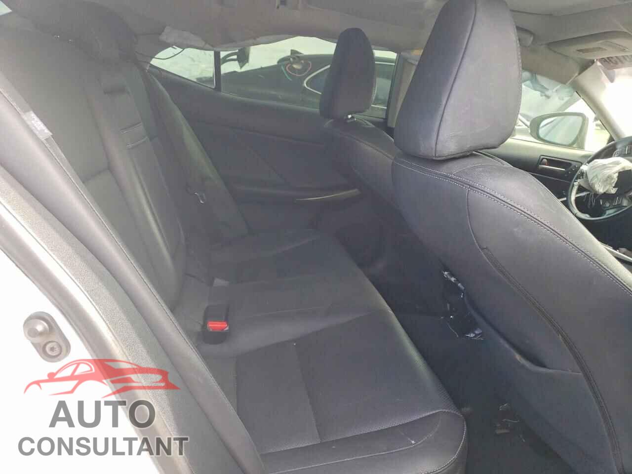 LEXUS IS 2018 - JTHBA1D24J5065802