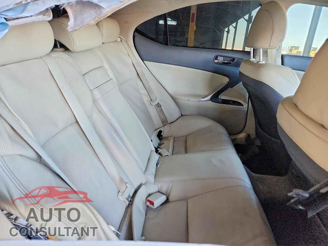 LEXUS IS 2010 - JTHBF5C28A5111089