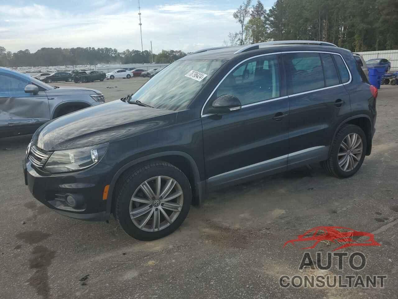 VOLKSWAGEN TIGUAN 2015 - WVGBV7AX6FW507713