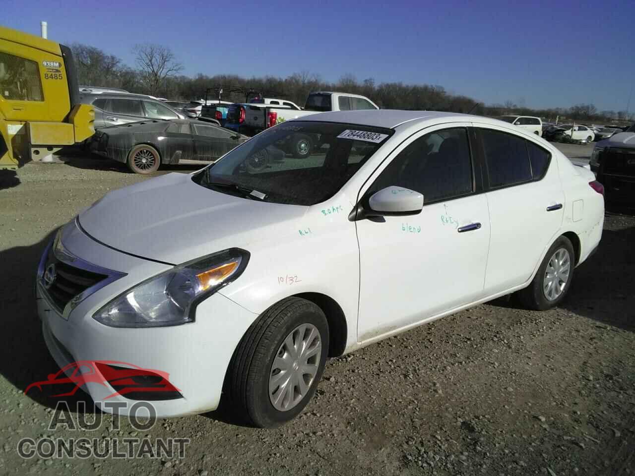 NISSAN VERSA 2017 - 3N1CN7AP9HL842100