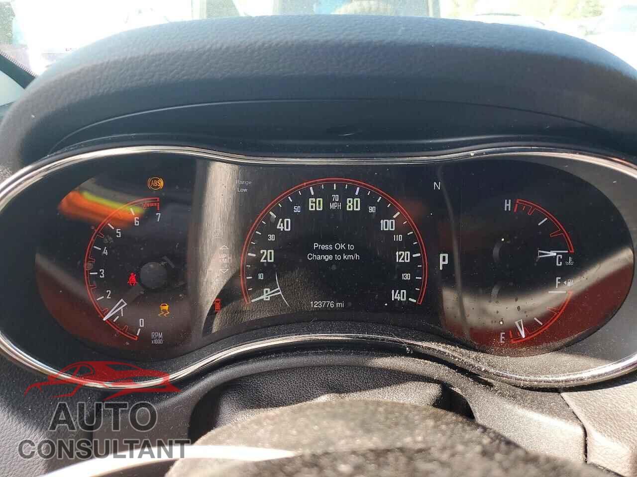 DODGE DURANGO 2015 - 1C4RDJEG8FC110244