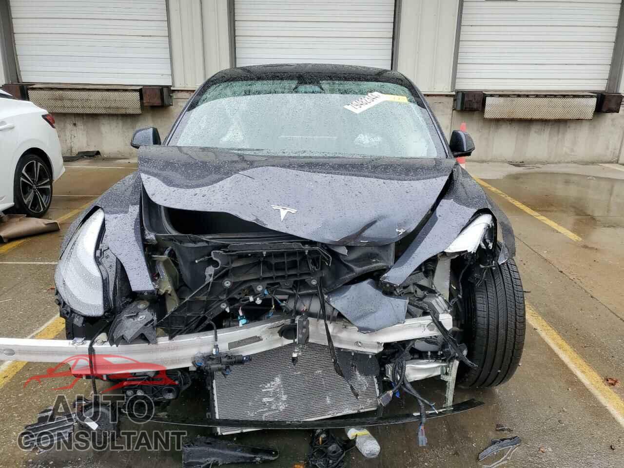 TESLA MODEL 3 2023 - 5YJ3E1EA9PF676772