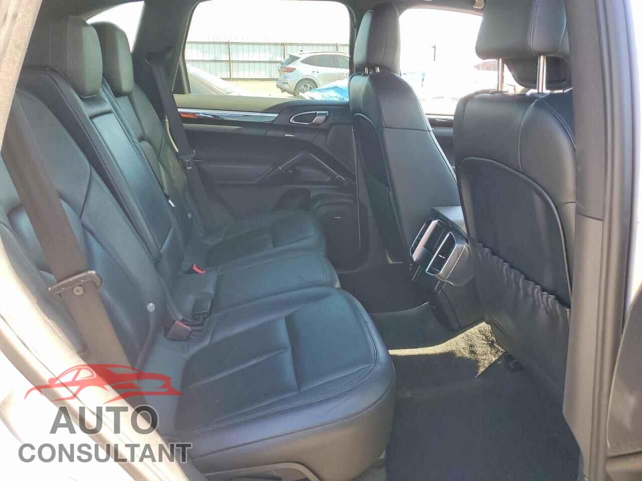 PORSCHE CAYENNE 2011 - WP1AA2A23BLA09160