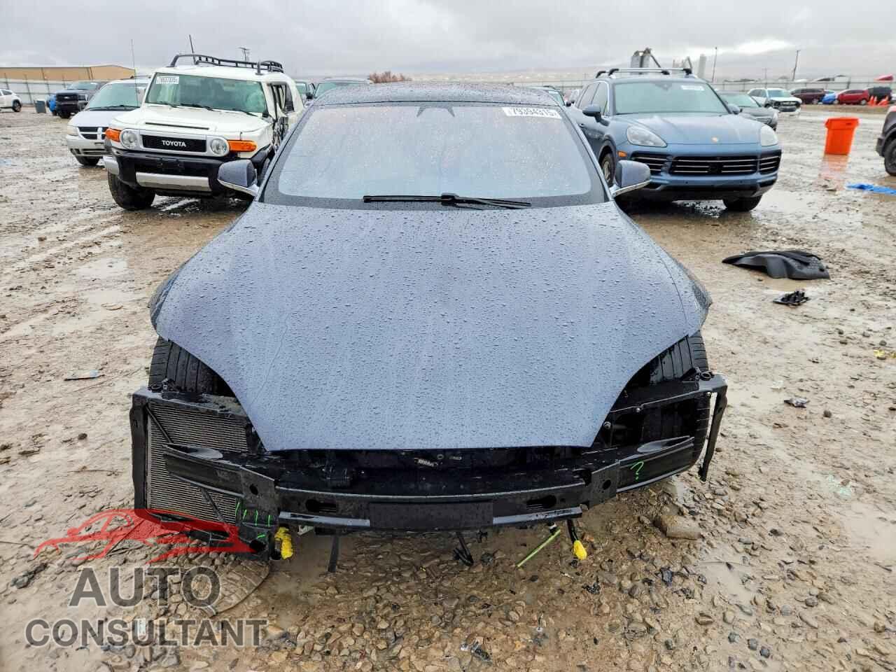 TESLA MODEL S 2018 - 5YJSA1E23JF244346