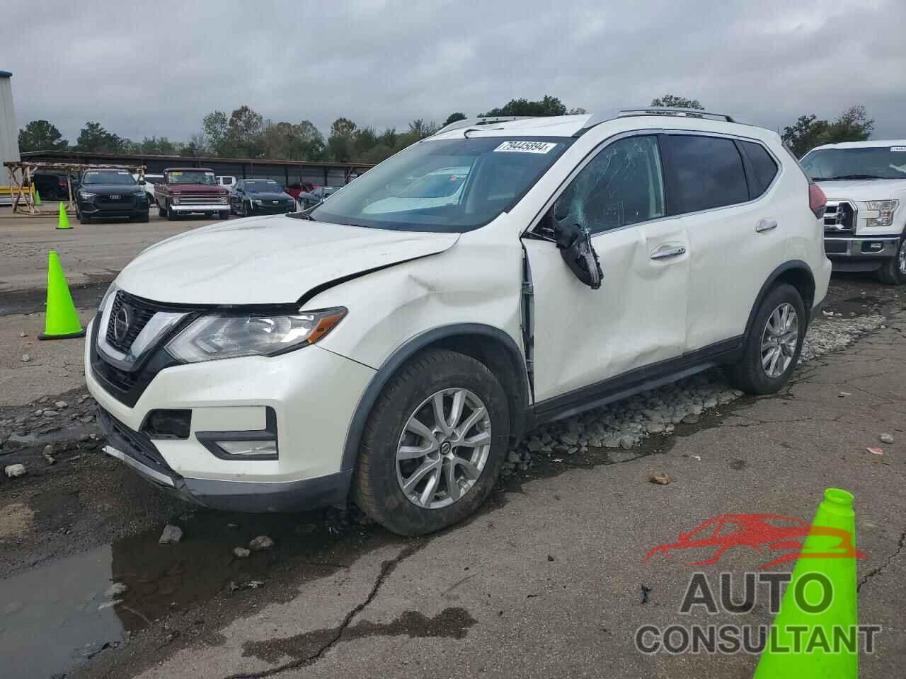NISSAN ROGUE 2018 - KNMAT2MV3JP616362