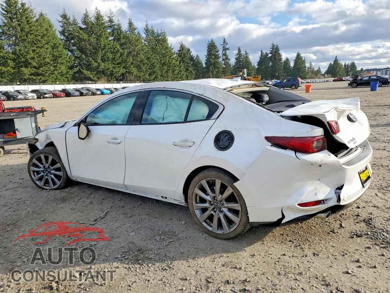 MAZDA 3 2022 - 3MZBPBDL4NM319326