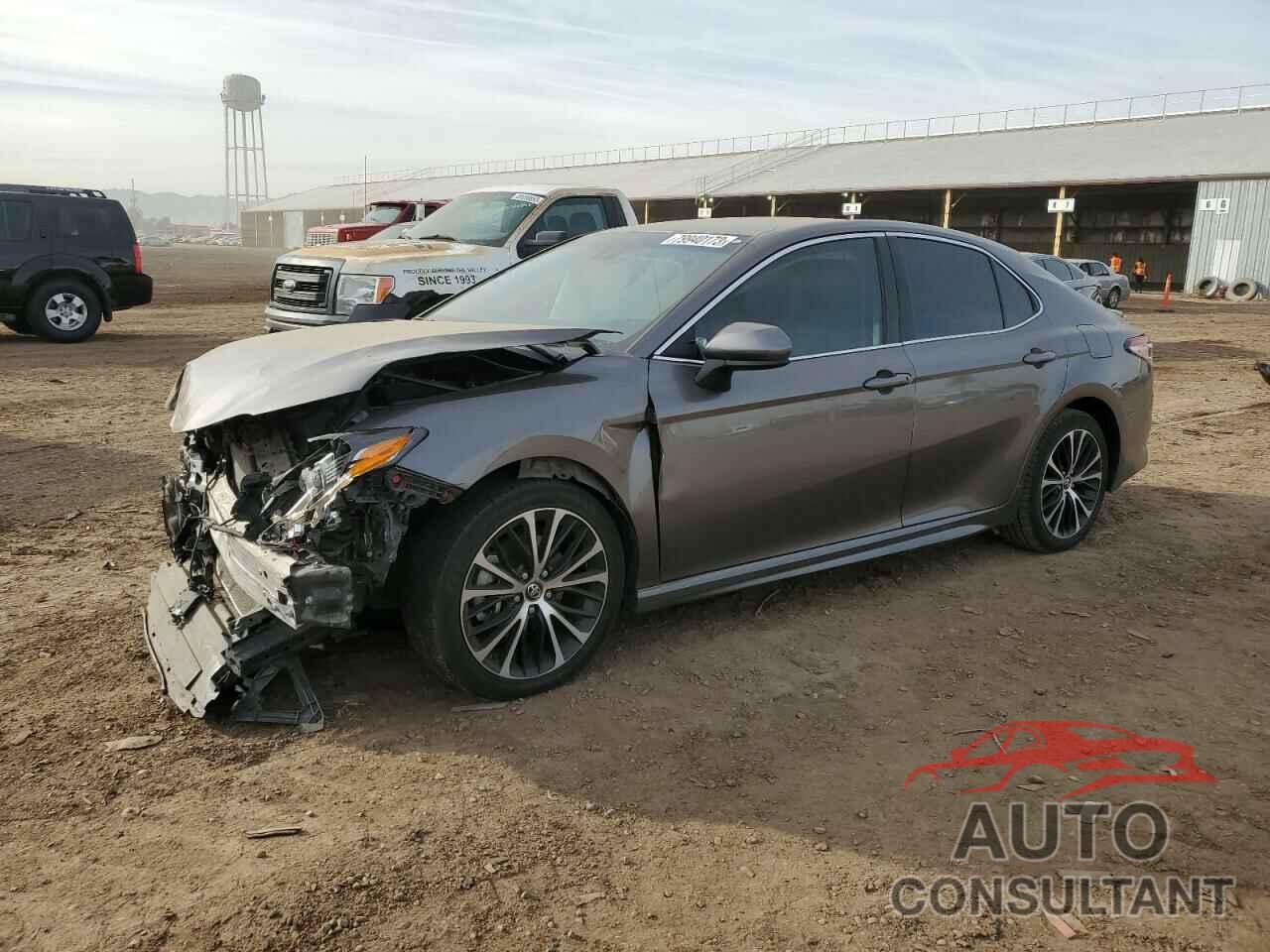 TOYOTA CAMRY 2018 - 4T1B11HKXJU522156