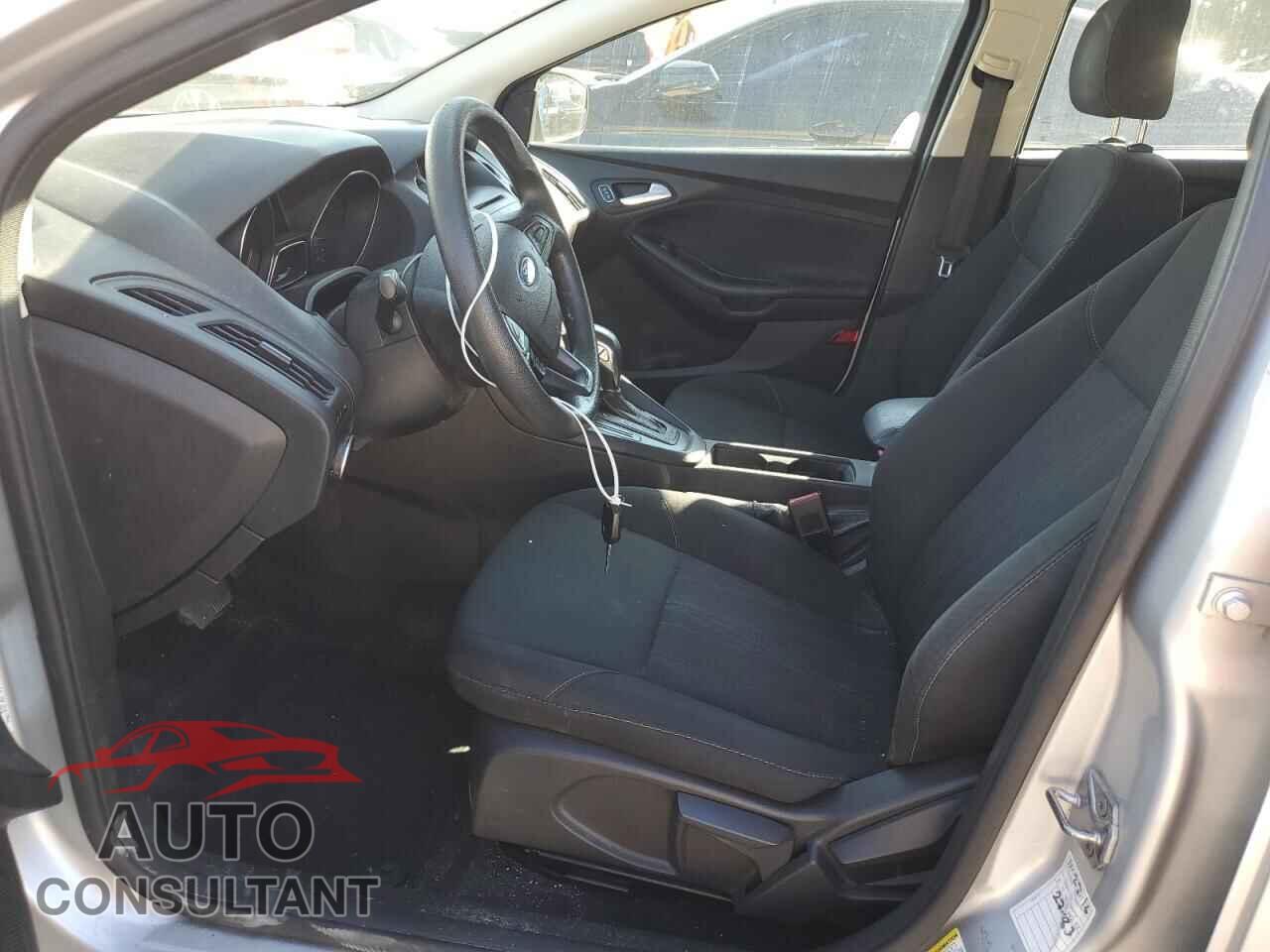FORD FOCUS 2016 - 1FADP3F26GL290878