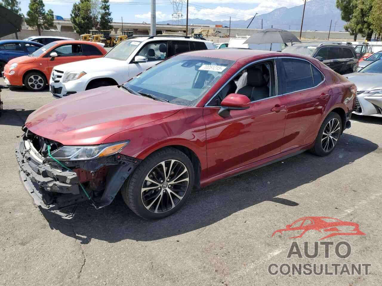 TOYOTA CAMRY 2018 - 4T1B11HK7JU606385