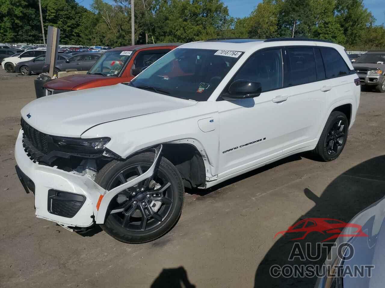 JEEP GRAND CHER 2023 - 1C4RJYB67P8905786