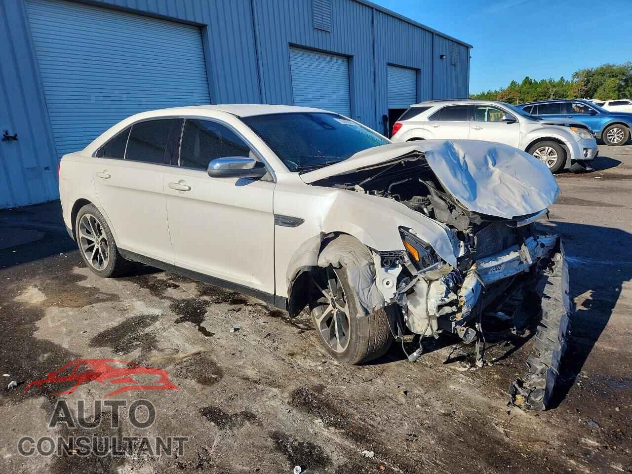 FORD TAURUS 2015 - 1FAHP2F83FG103121
