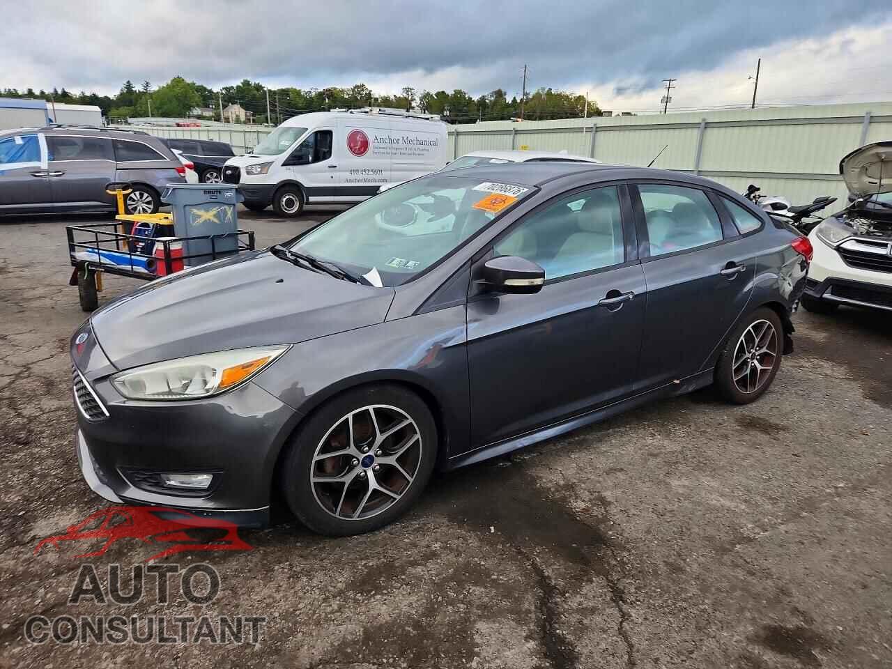 FORD FOCUS 2015 - 1FADP3F25FL291552