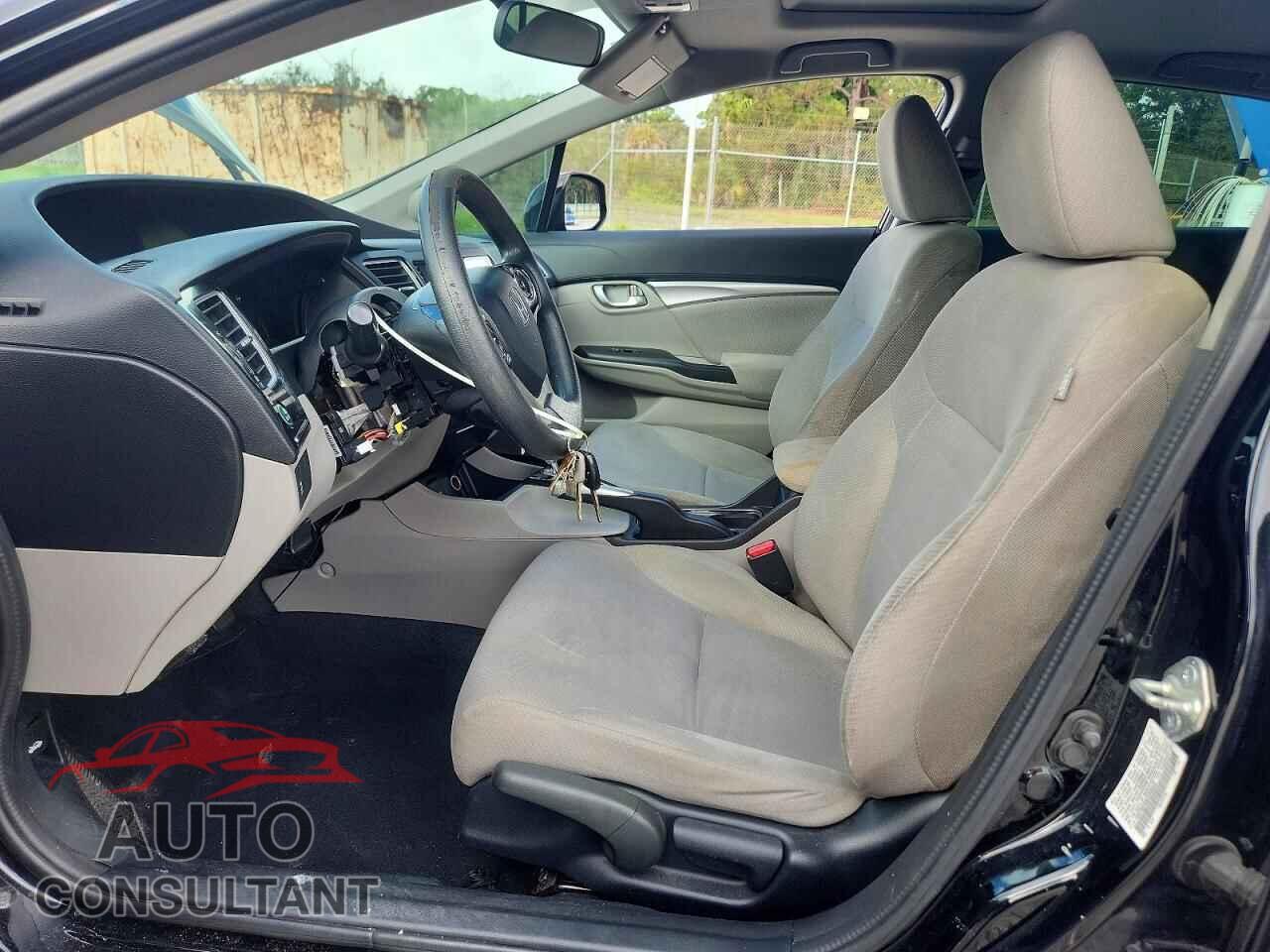 HONDA CIVIC 2013 - 19XFB2F83DE000049
