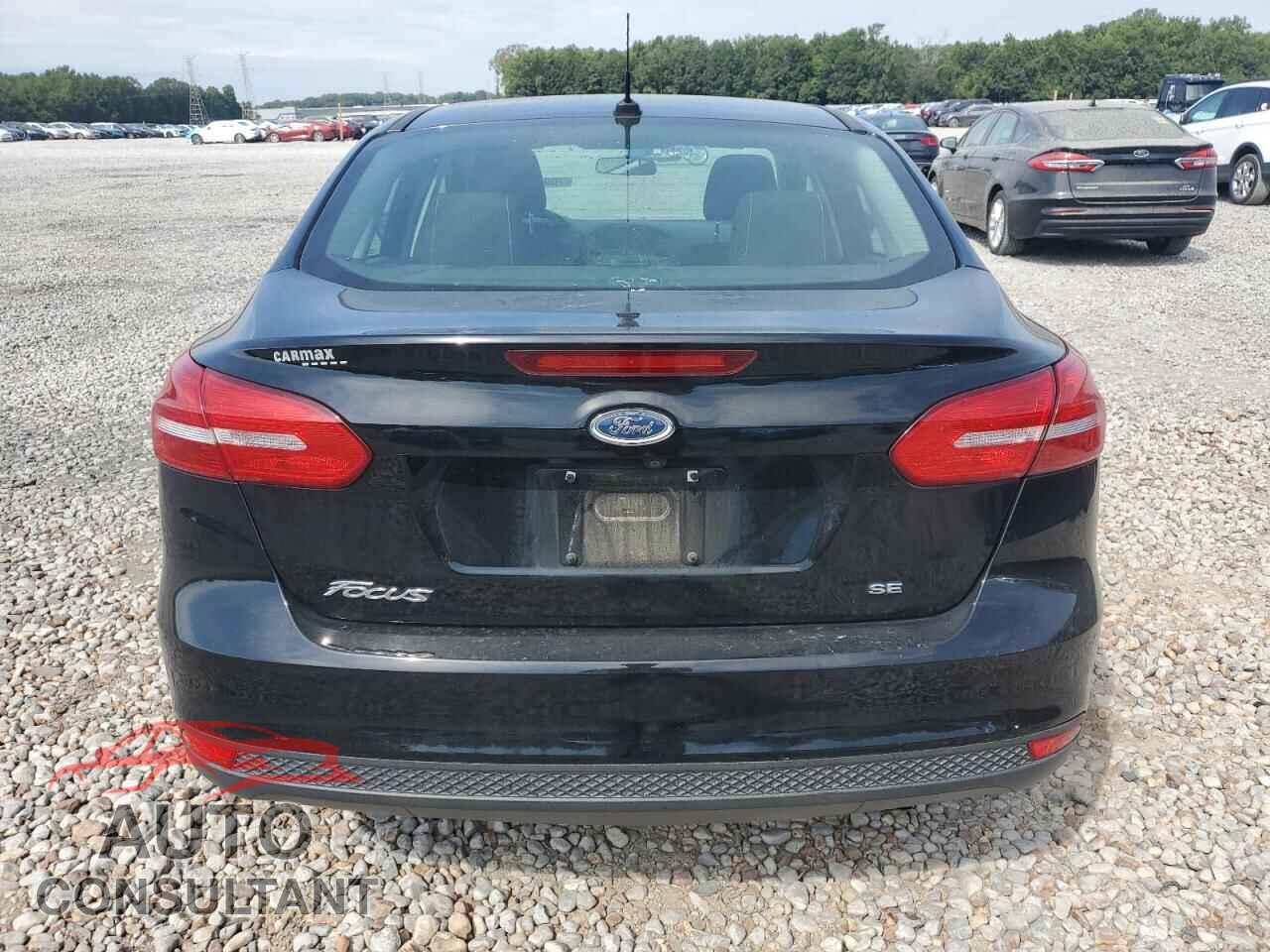 FORD FOCUS 2017 - 1FADP3F29HL240350