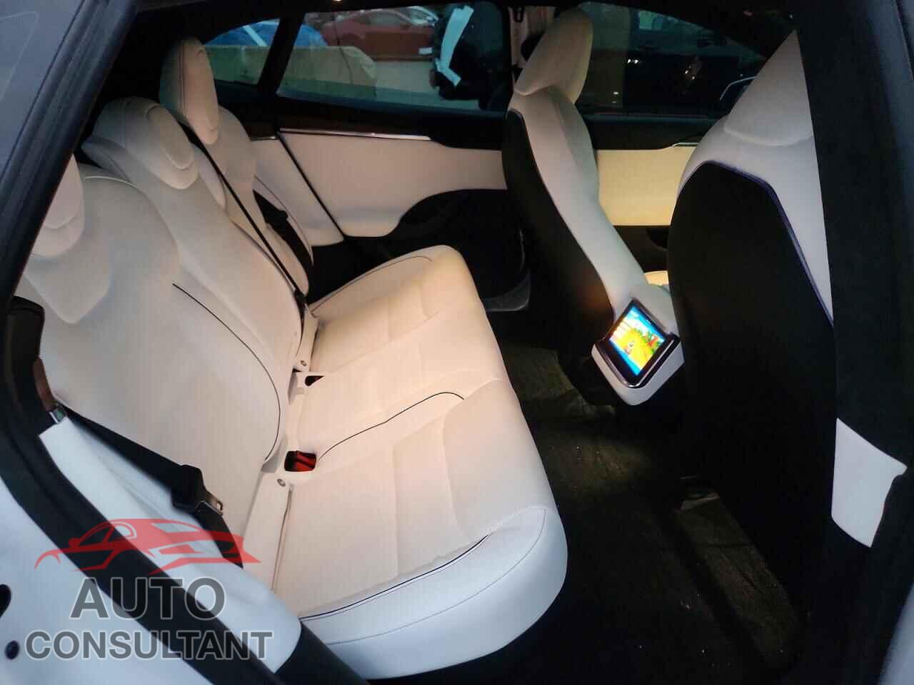 TESLA MODEL S 2021 - 5YJSA1E67MF456948