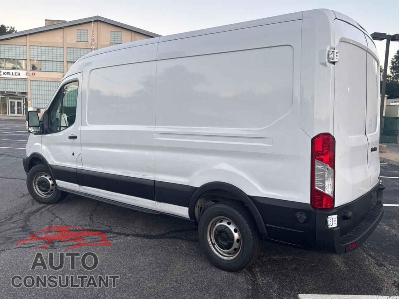 FORD TRANSIT 2017 - 1FTYR2CM2HKA74829