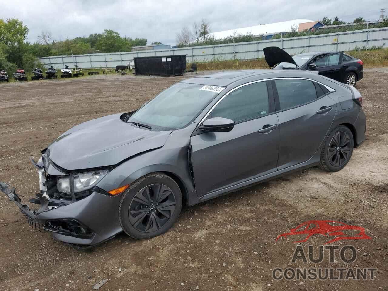 HONDA CIVIC 2018 - SHHFK7H50JU213755