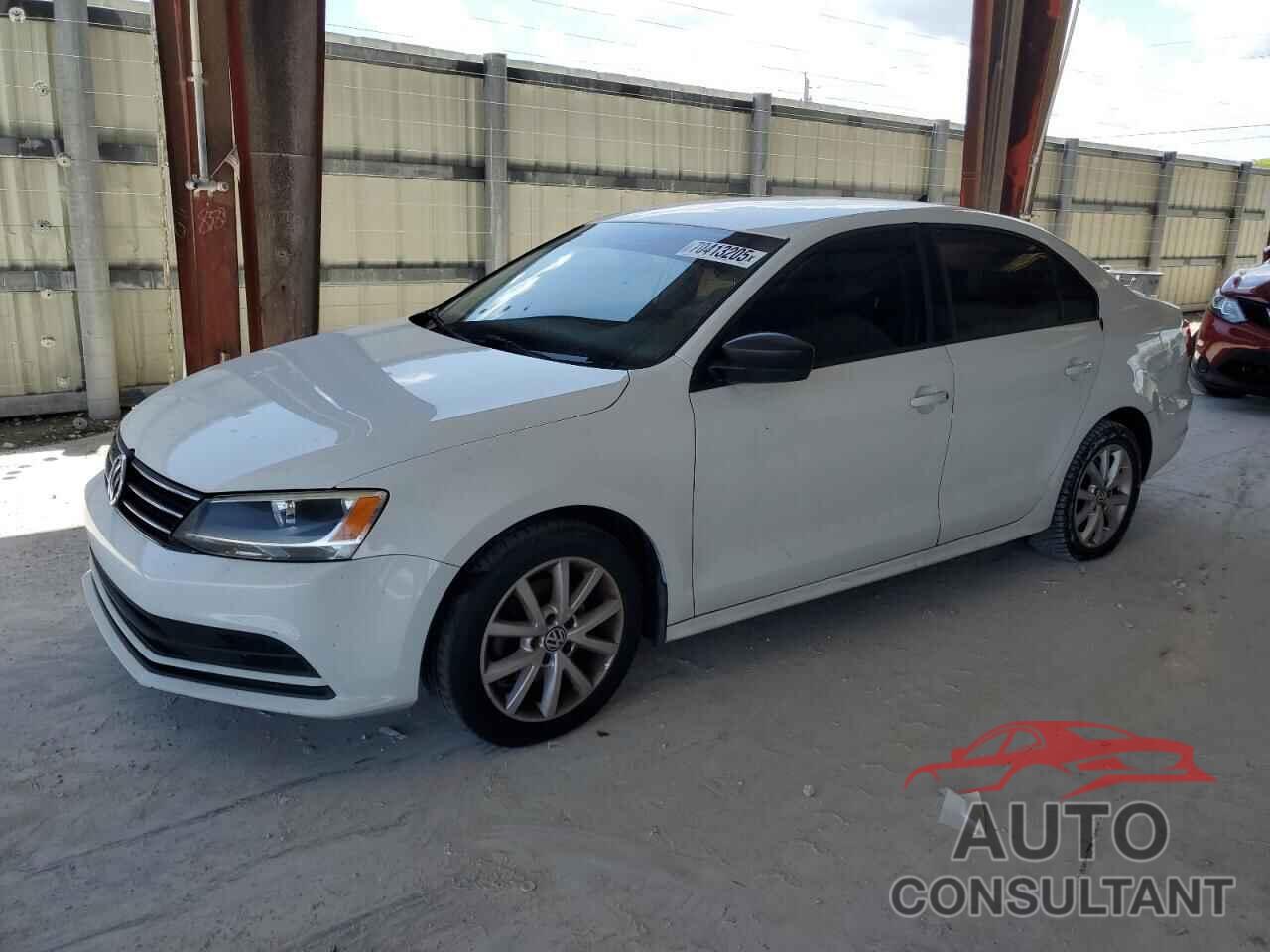VOLKSWAGEN JETTA 2015 - 3VWD17AJ8FM212551